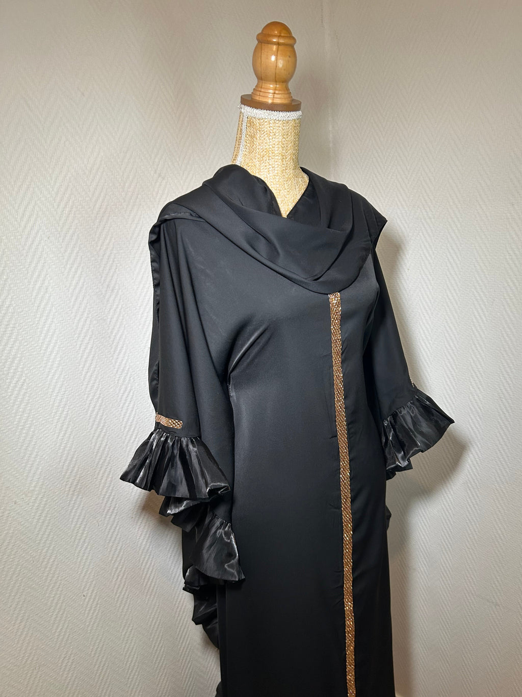 Abaya Aida