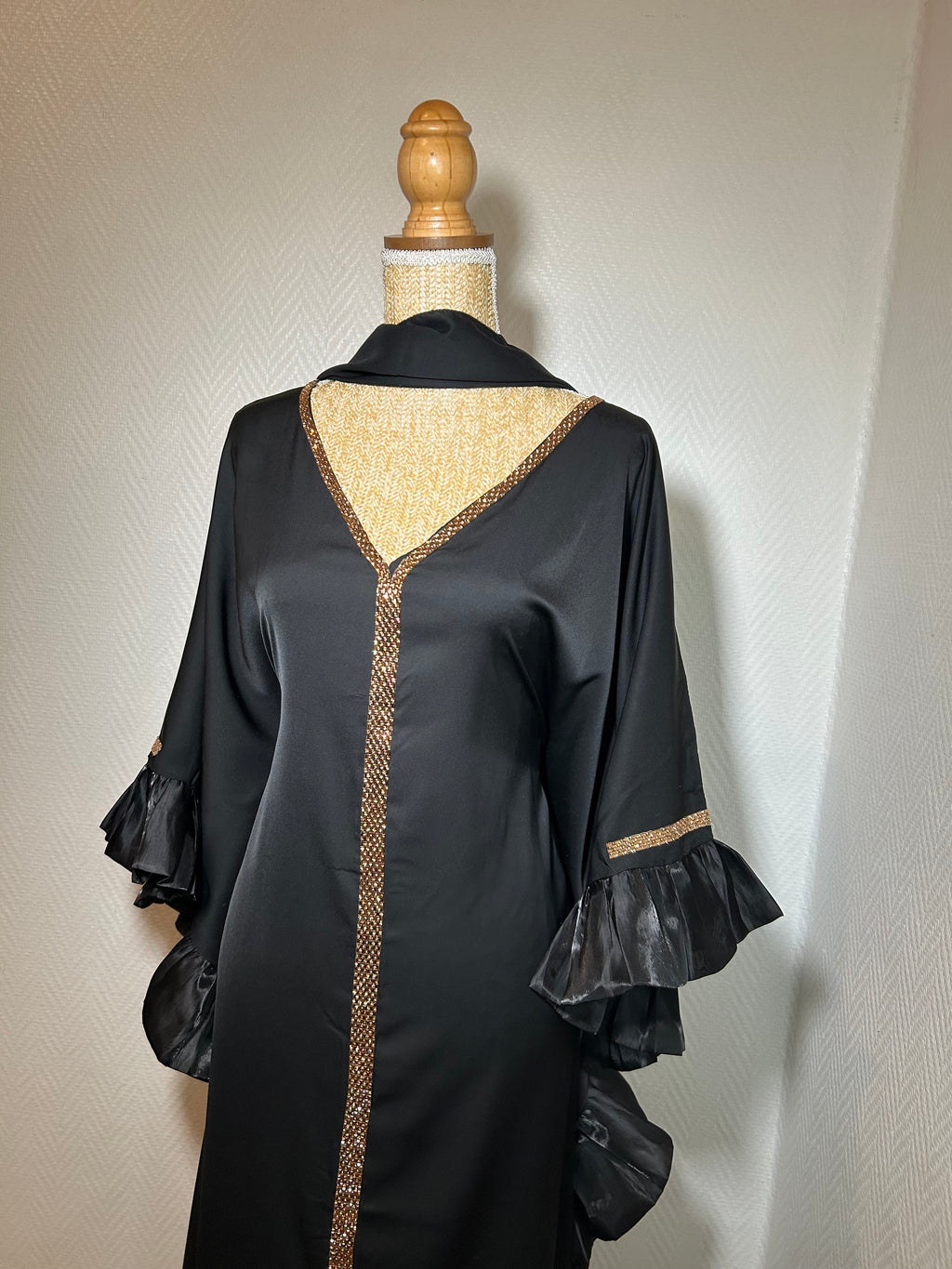 Abaya Aida