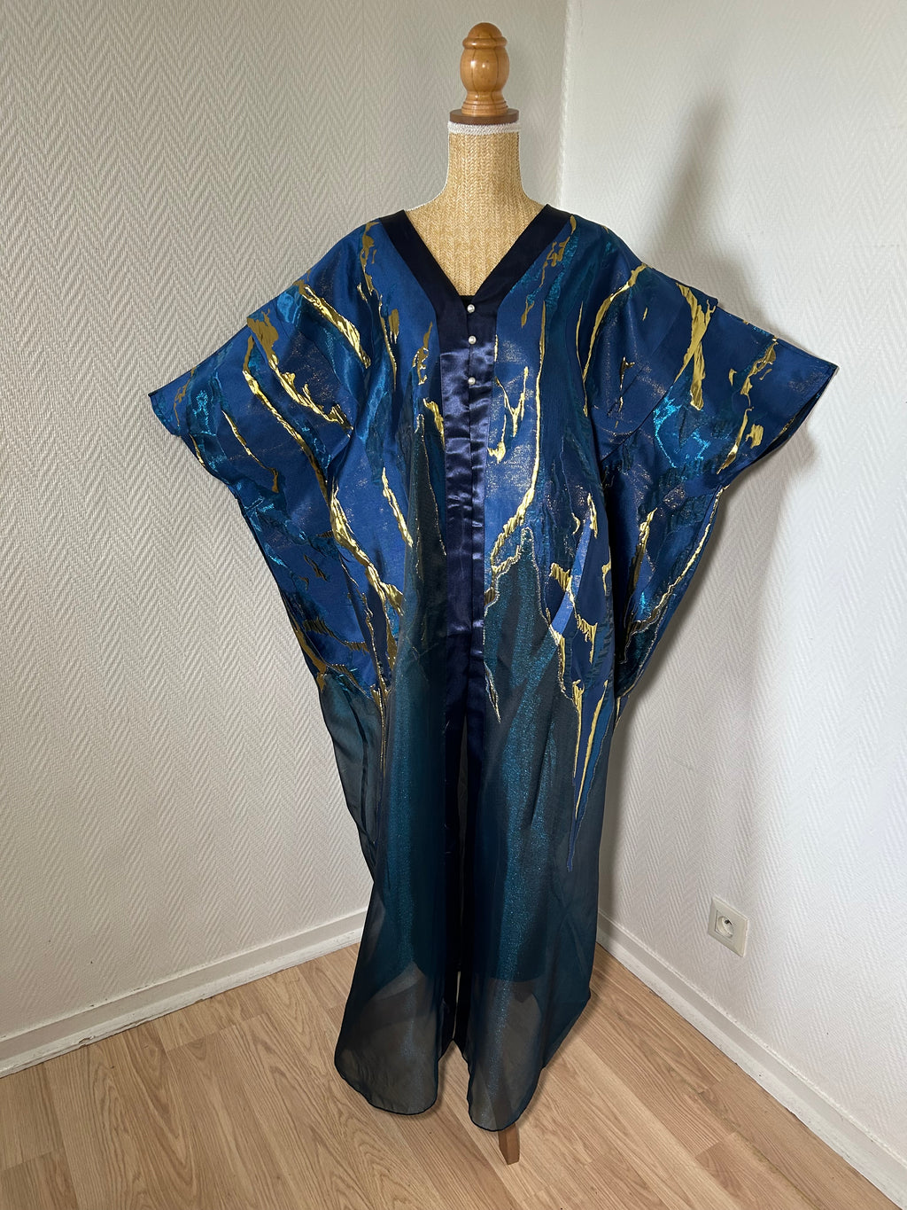 Robe Sani
