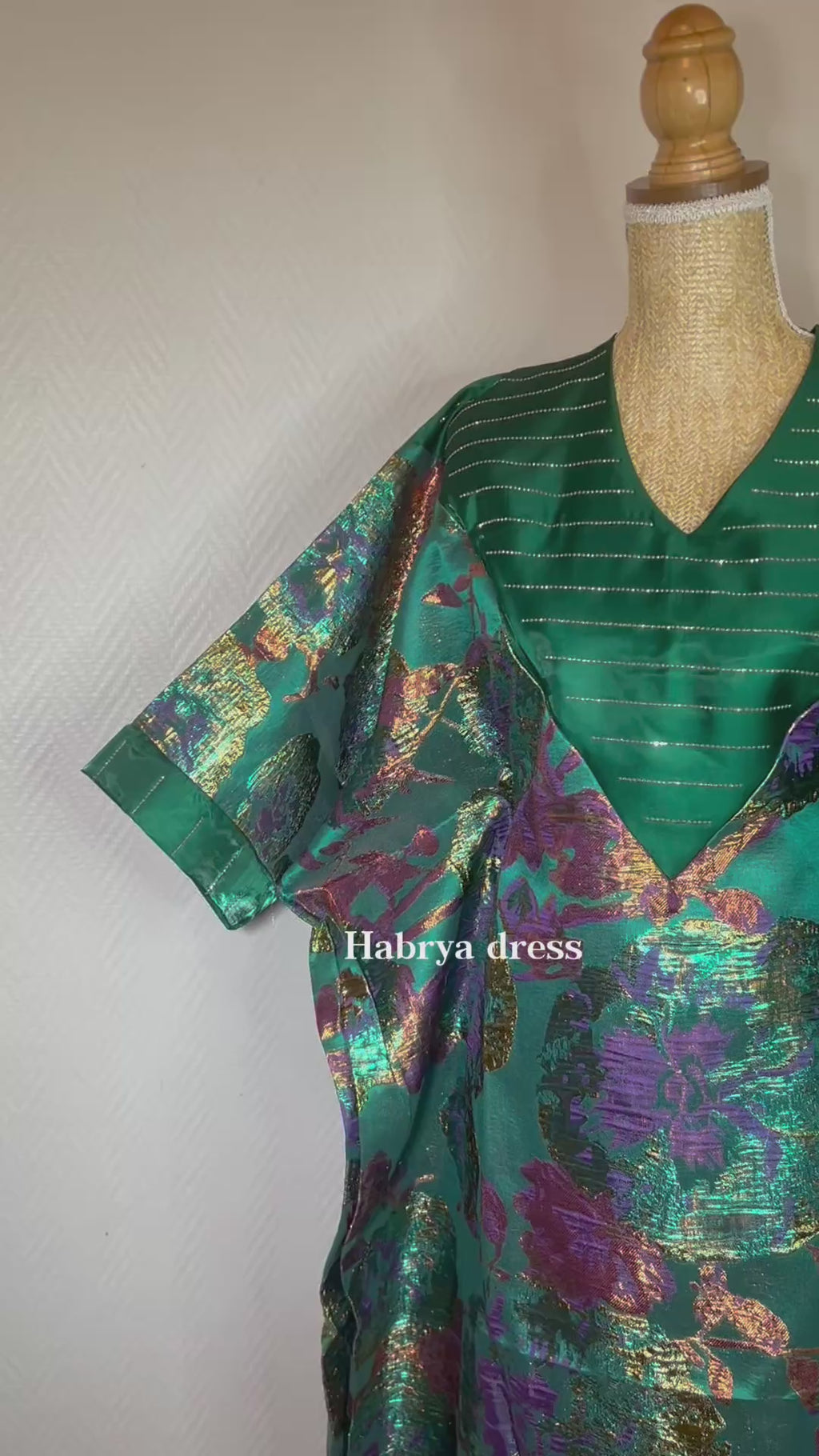 Robe Waverly